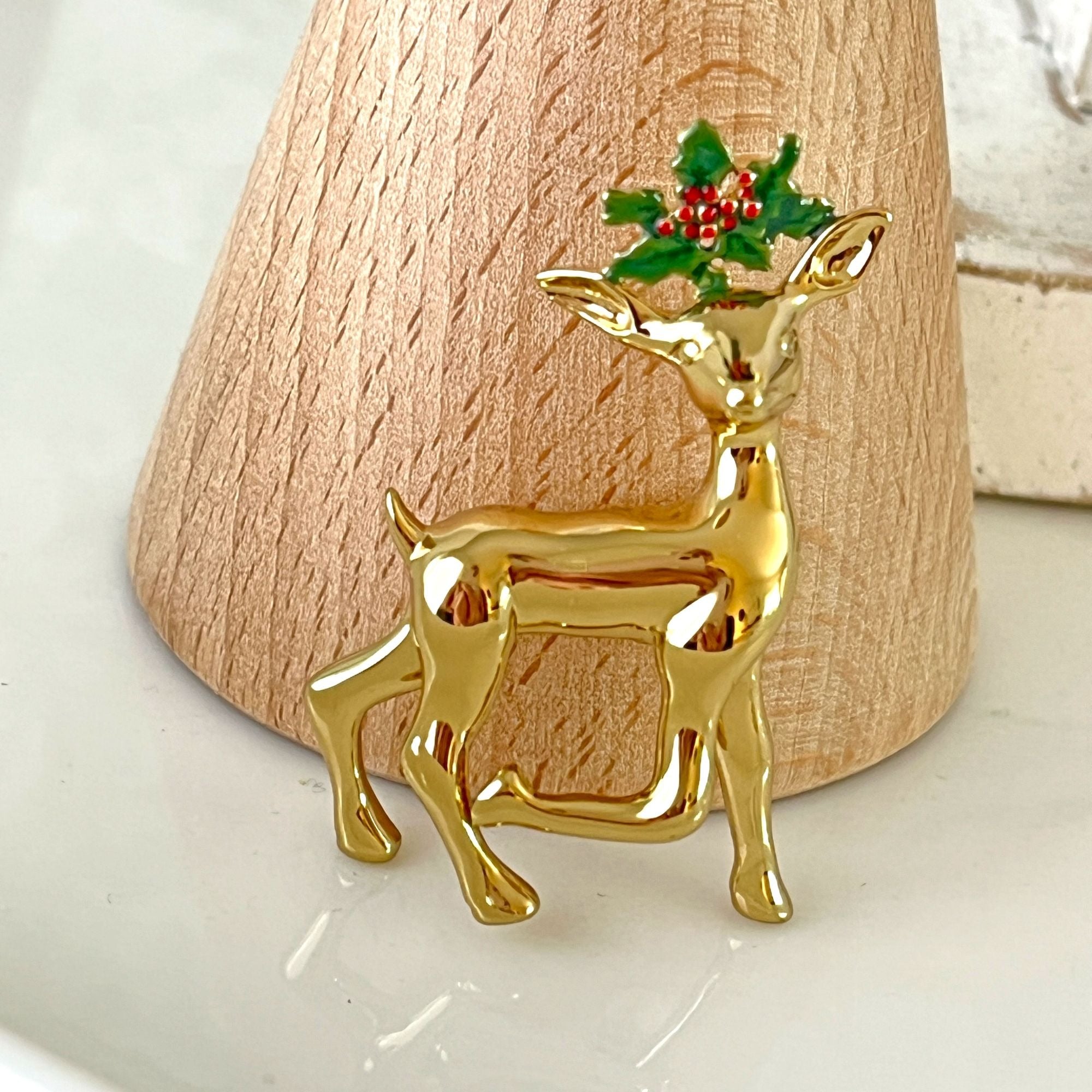 Vintage Prancer Reindeer Polished Gold Tone Christmas Brooch Pin