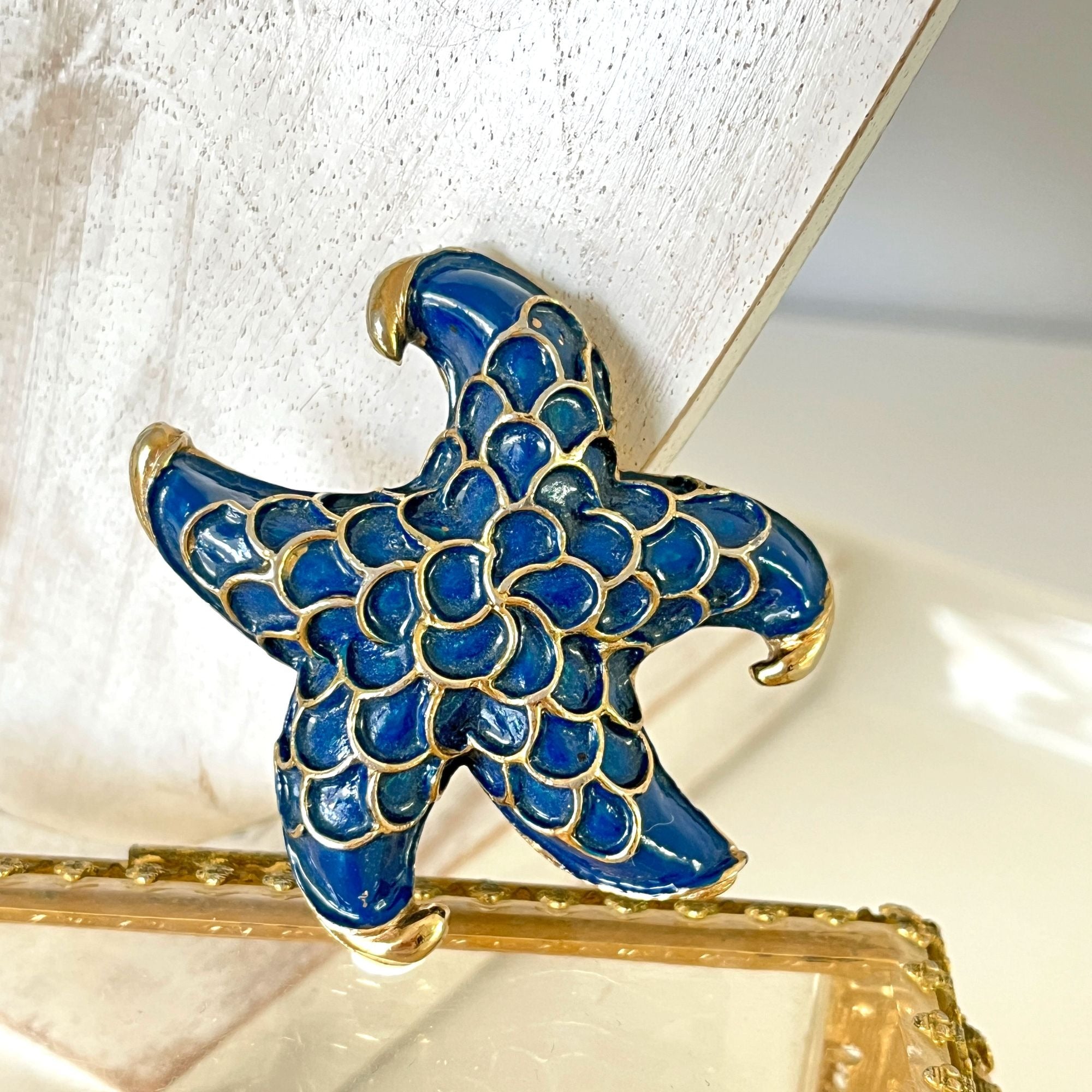 Charming Vintage Blue Enamel Starfish Brooch Pin