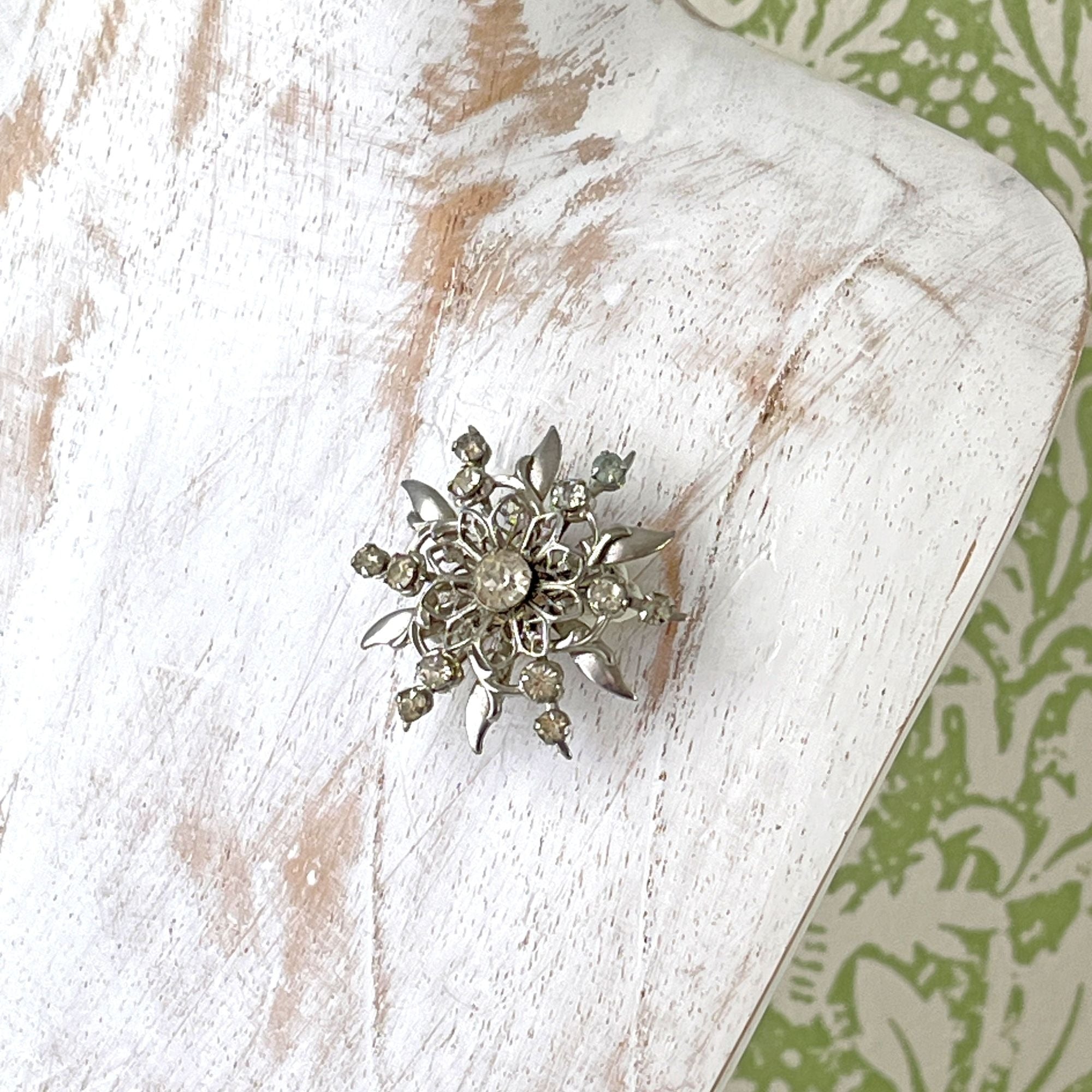 Vintage Silver Tone Rhinestone Brooch Winter Snowflake Pin