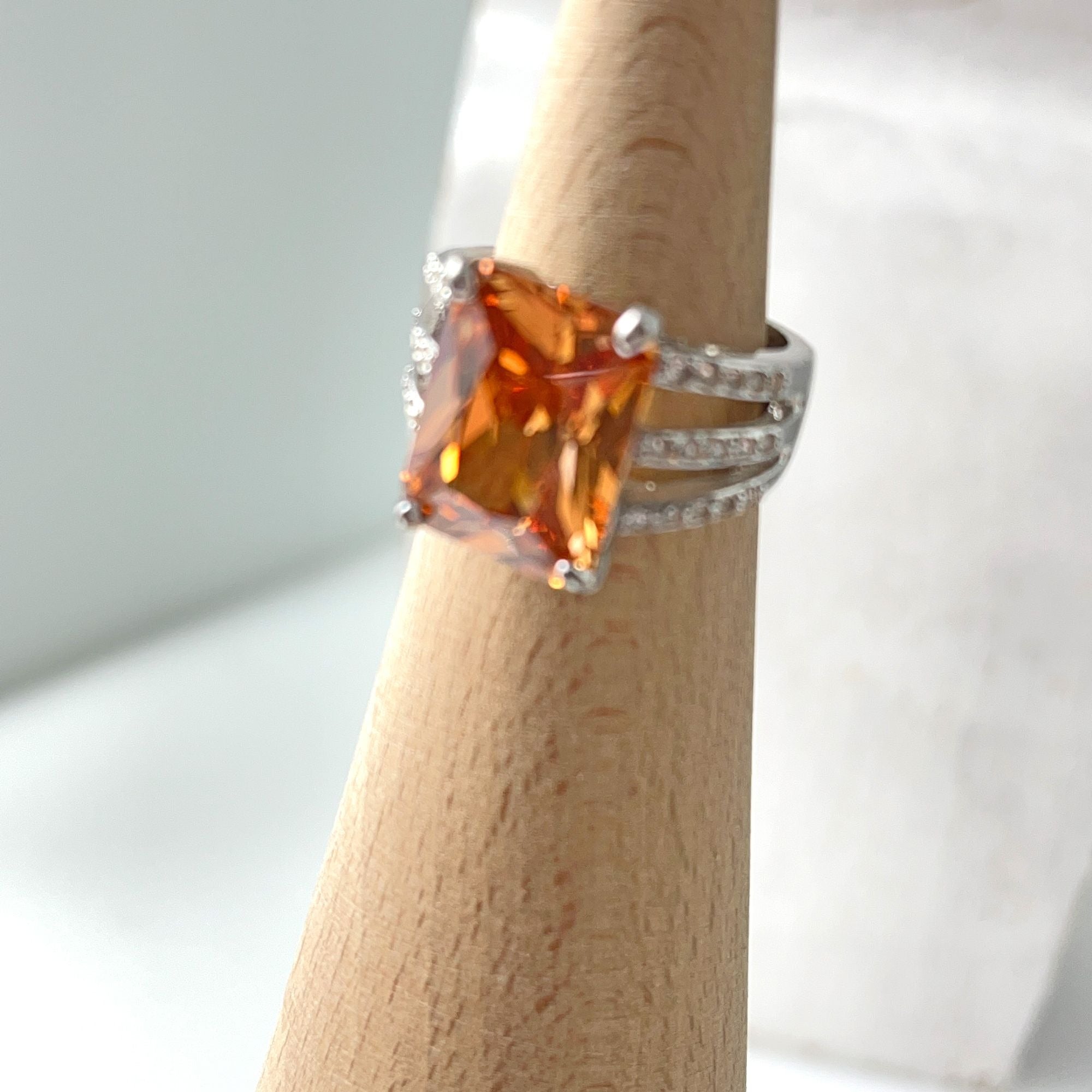 Vintage Stunning Orange Pink Rhinestone Cocktail Ring 1990s Size 9