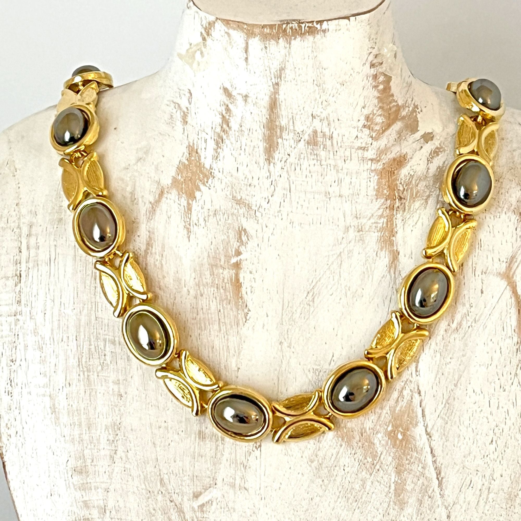 Vintage 80s Chunky Gold Tone and Smoky Bead Necklace