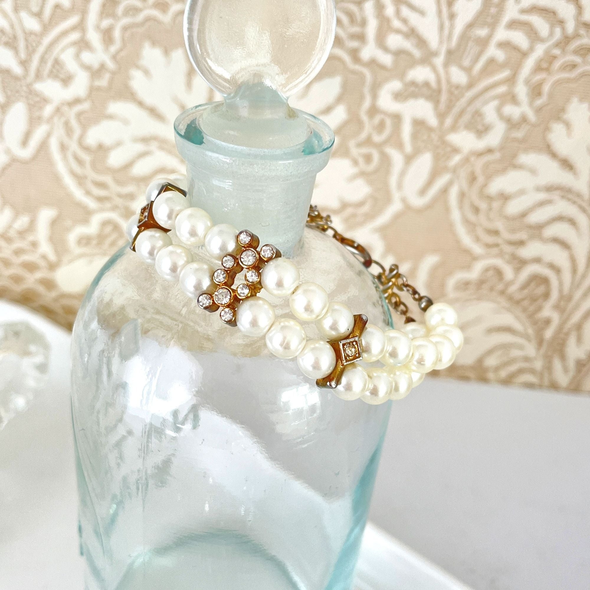 Pretty Vintage Faux Pearl Rhinestone Bracelet Double