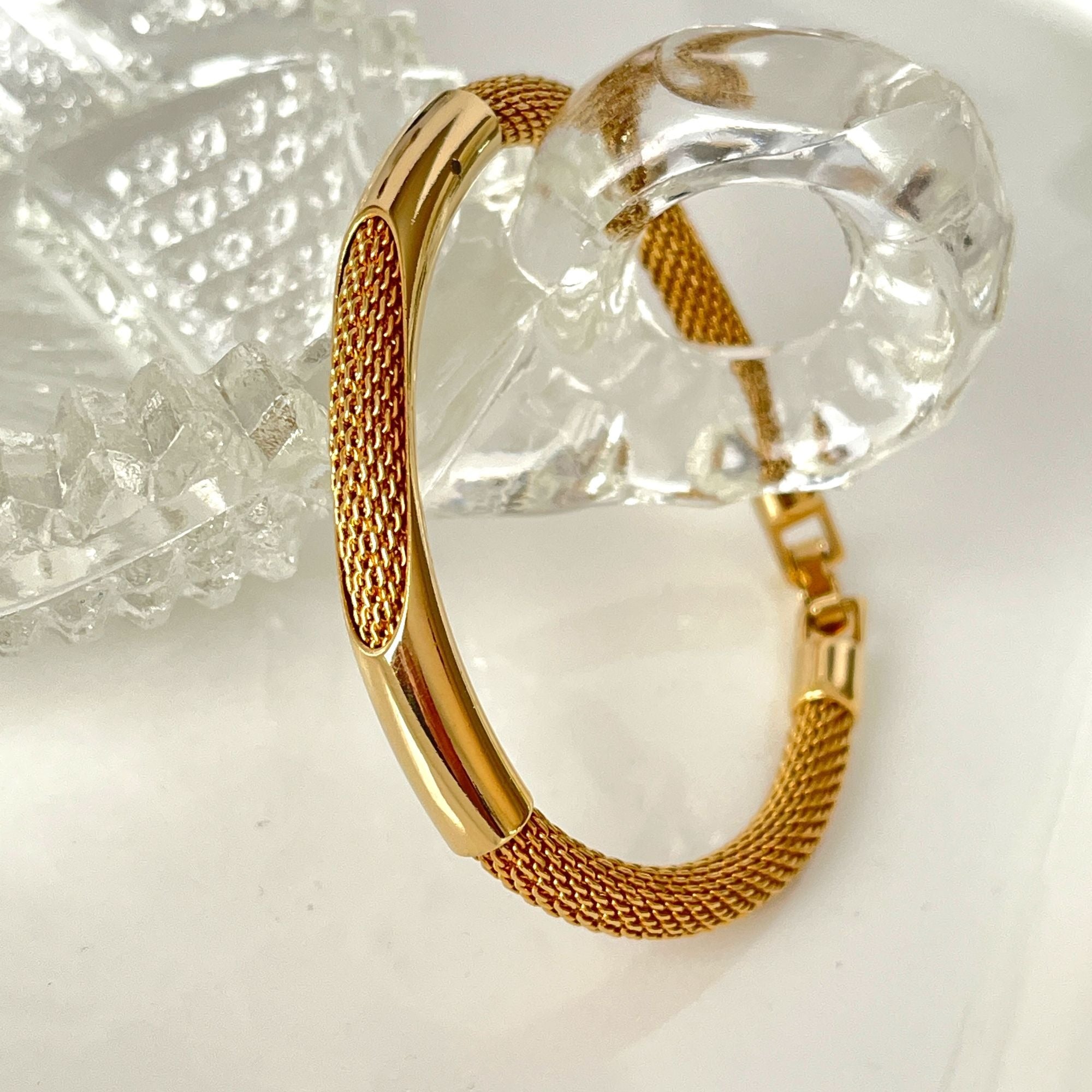 Vintage Avon Gold Tone Modernist Braided Bracelet 70s 80s