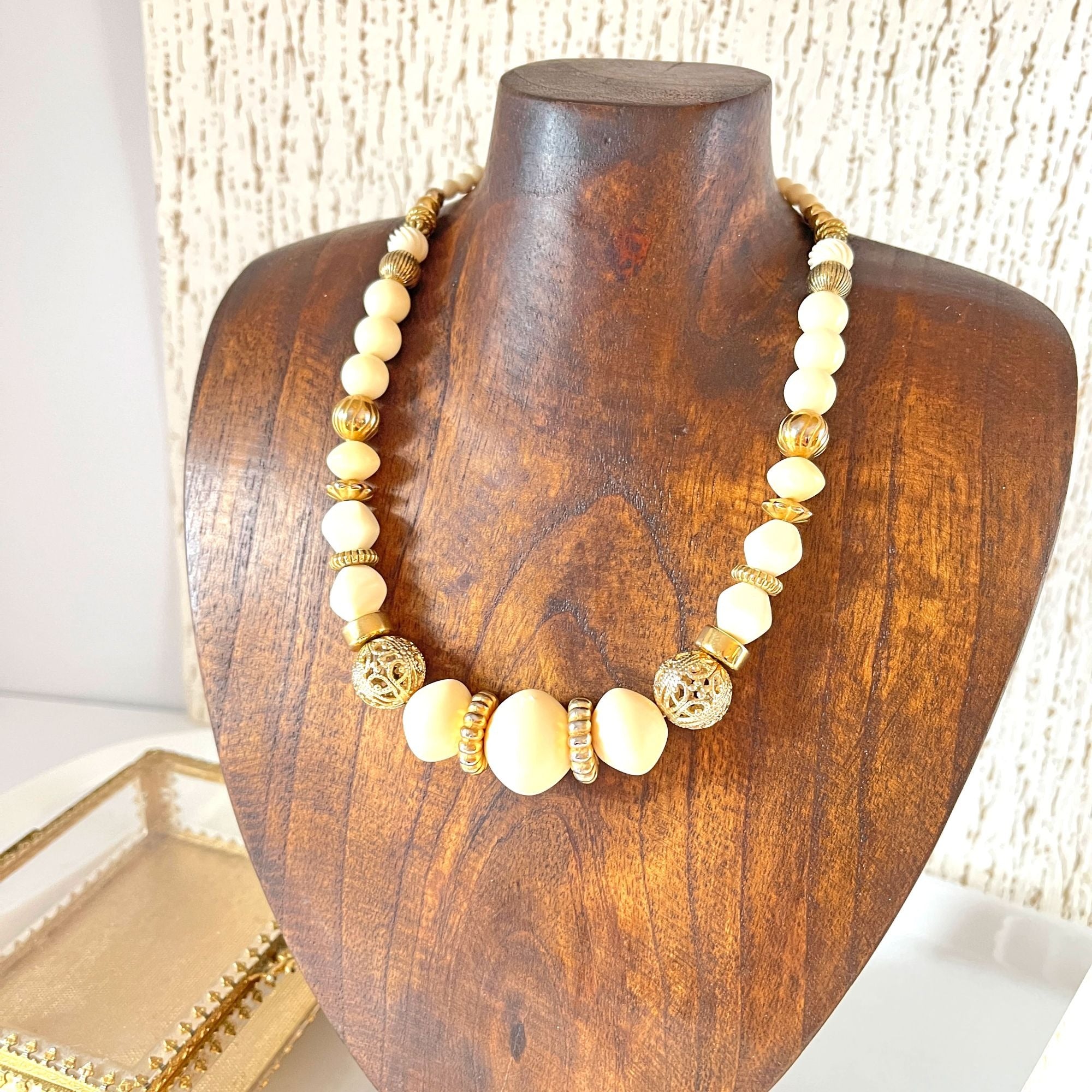 Vintage Lucite White Filigree Gold Graduated Bead Necklace 1960s