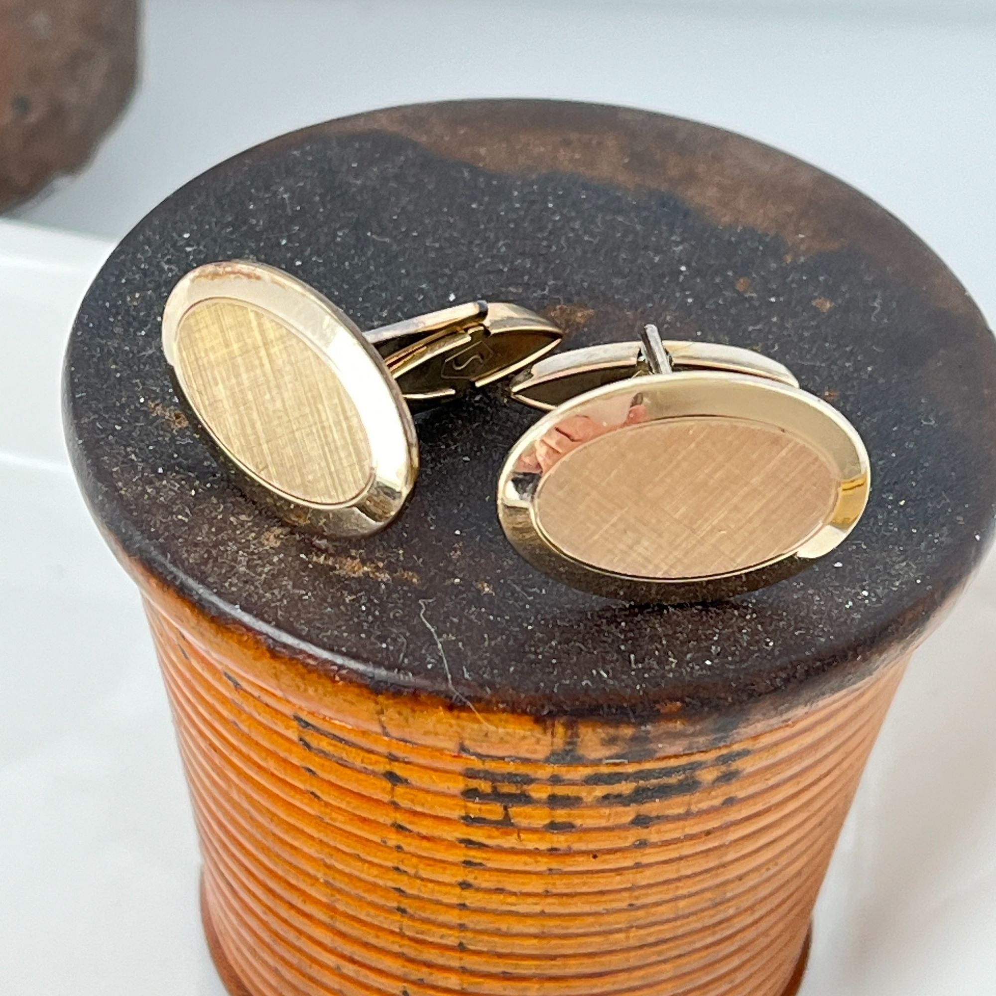 Gold Plated Vintage Swank Oval Textured Cufflinks 1940s