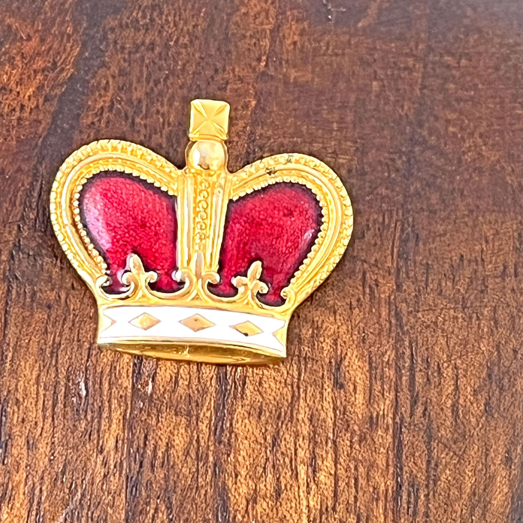 Vintage Royal Queen King Crown Brooch Pin