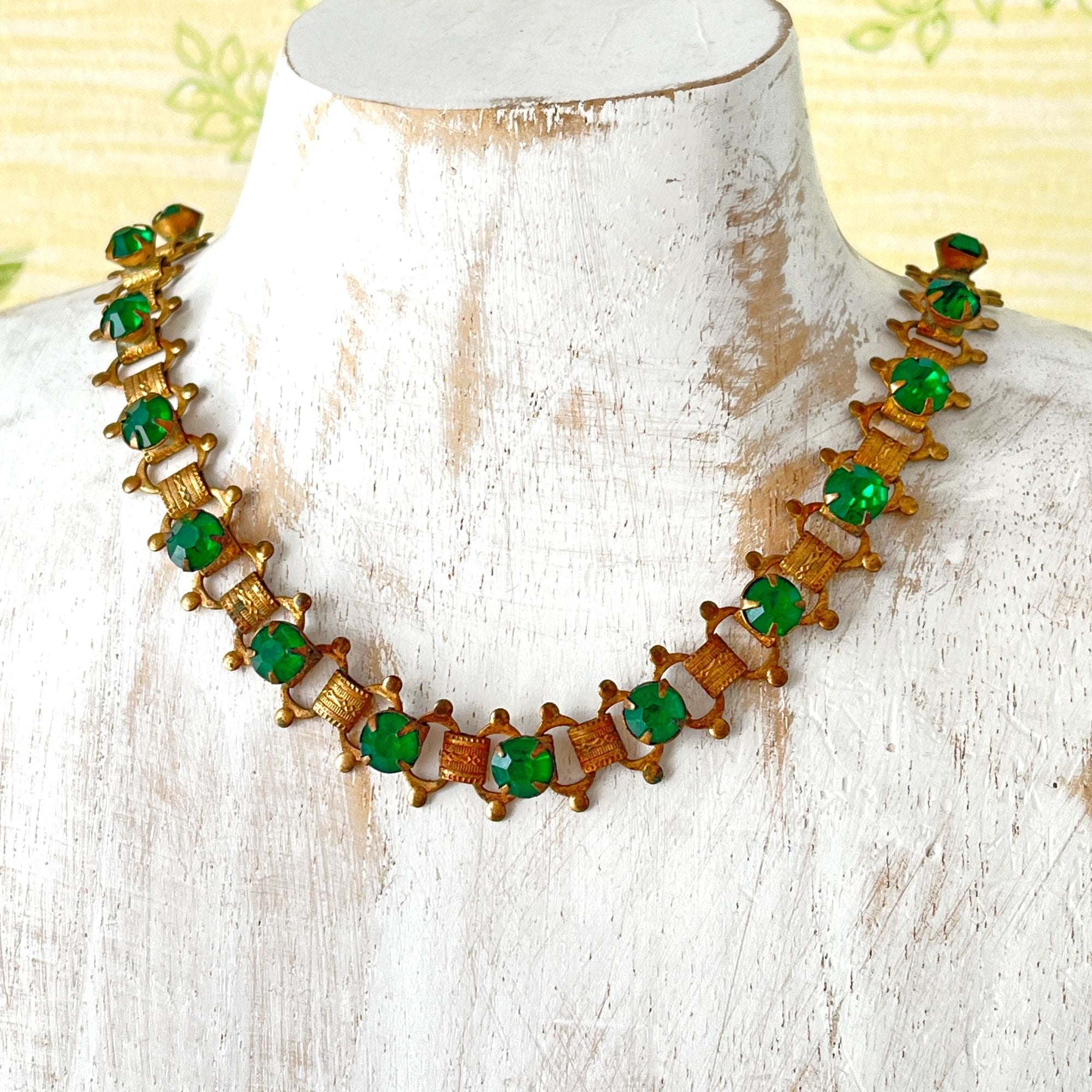 Delicate Antique Gold Victorian Emerald Rhinestone Collar Necklace 1910s