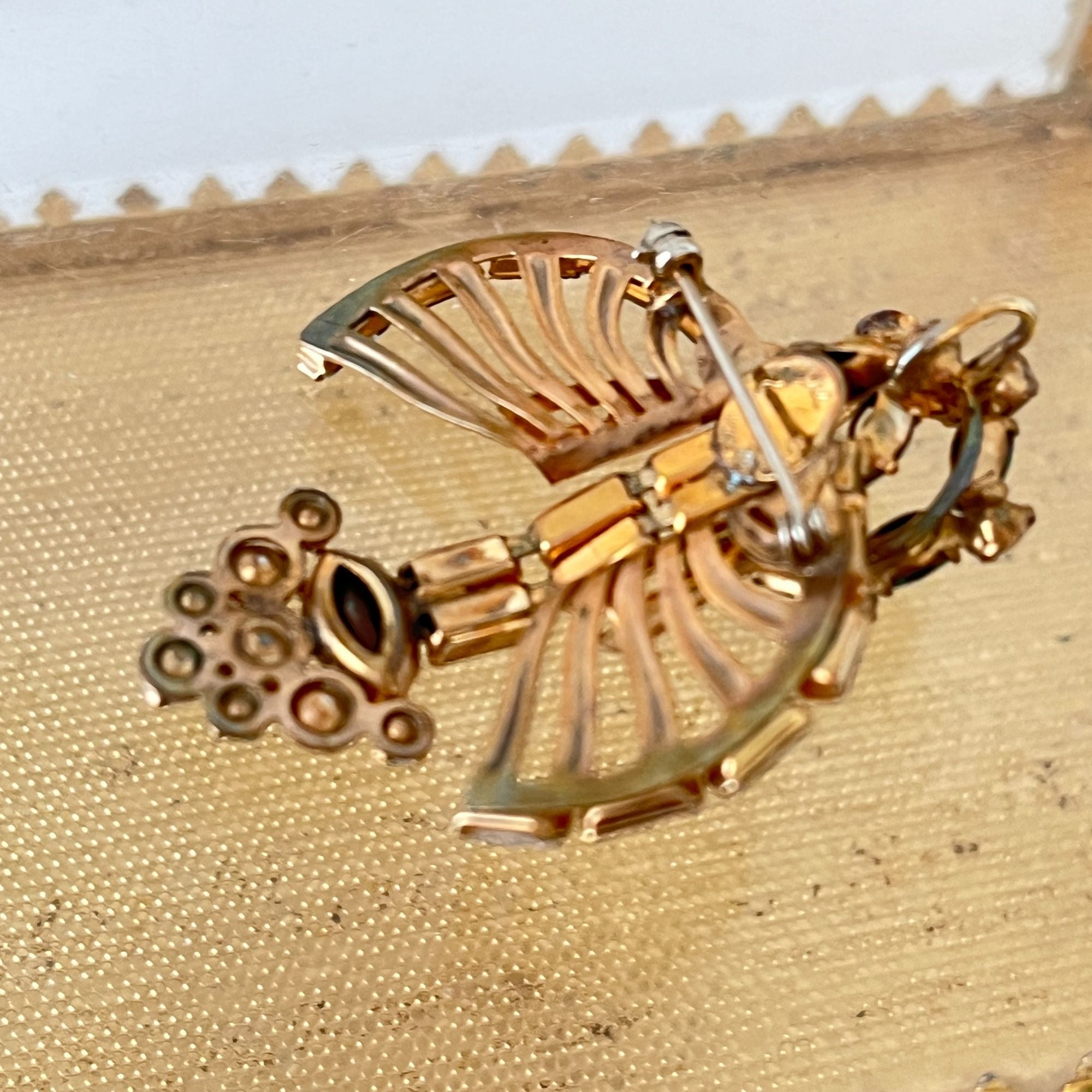 Vintage D'eri Ralph Scudieri Designer 12 KT Gold Filled Art Deco Brooch