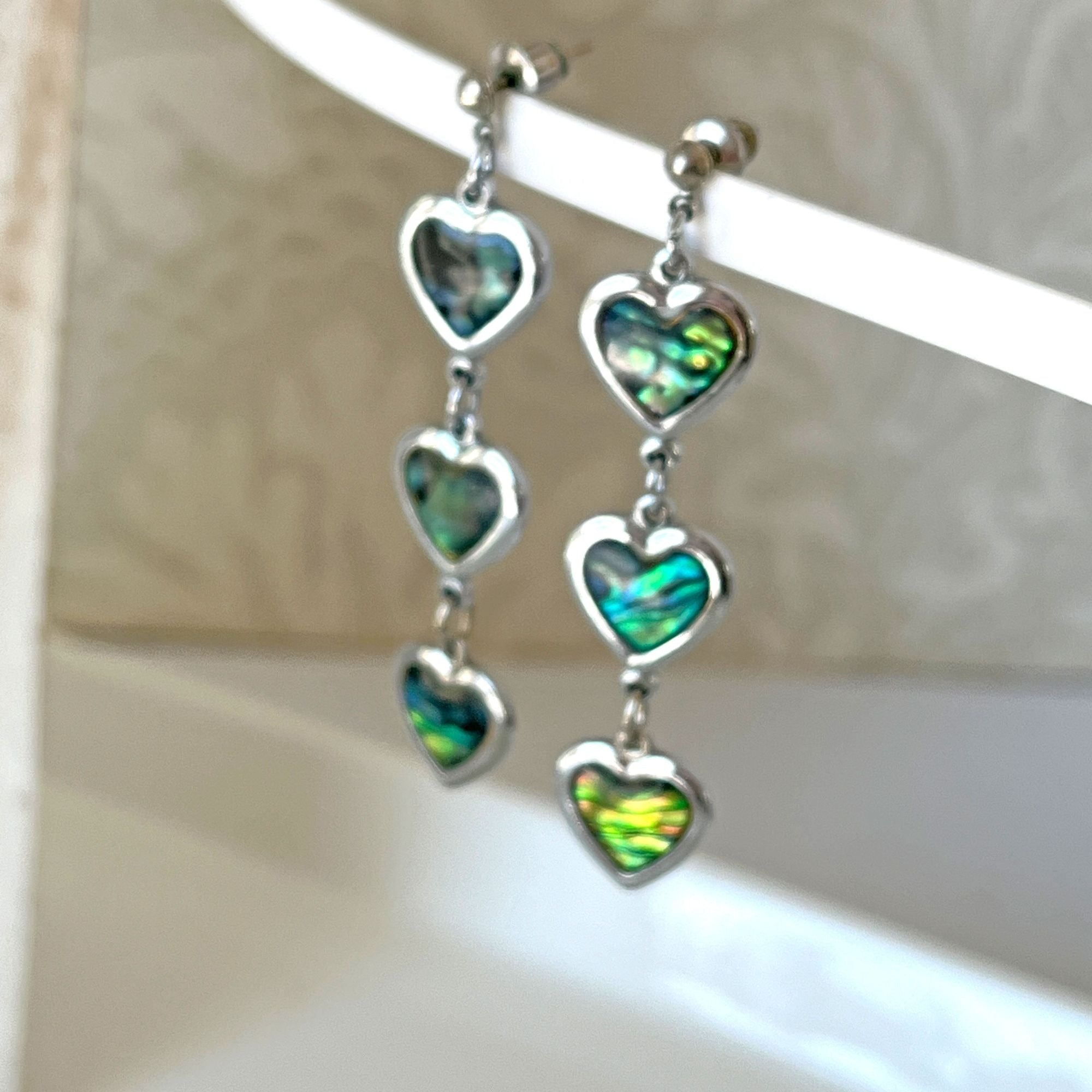 Pretty Green Blue Abalone Shell Heart Dangle Earrings Pierce