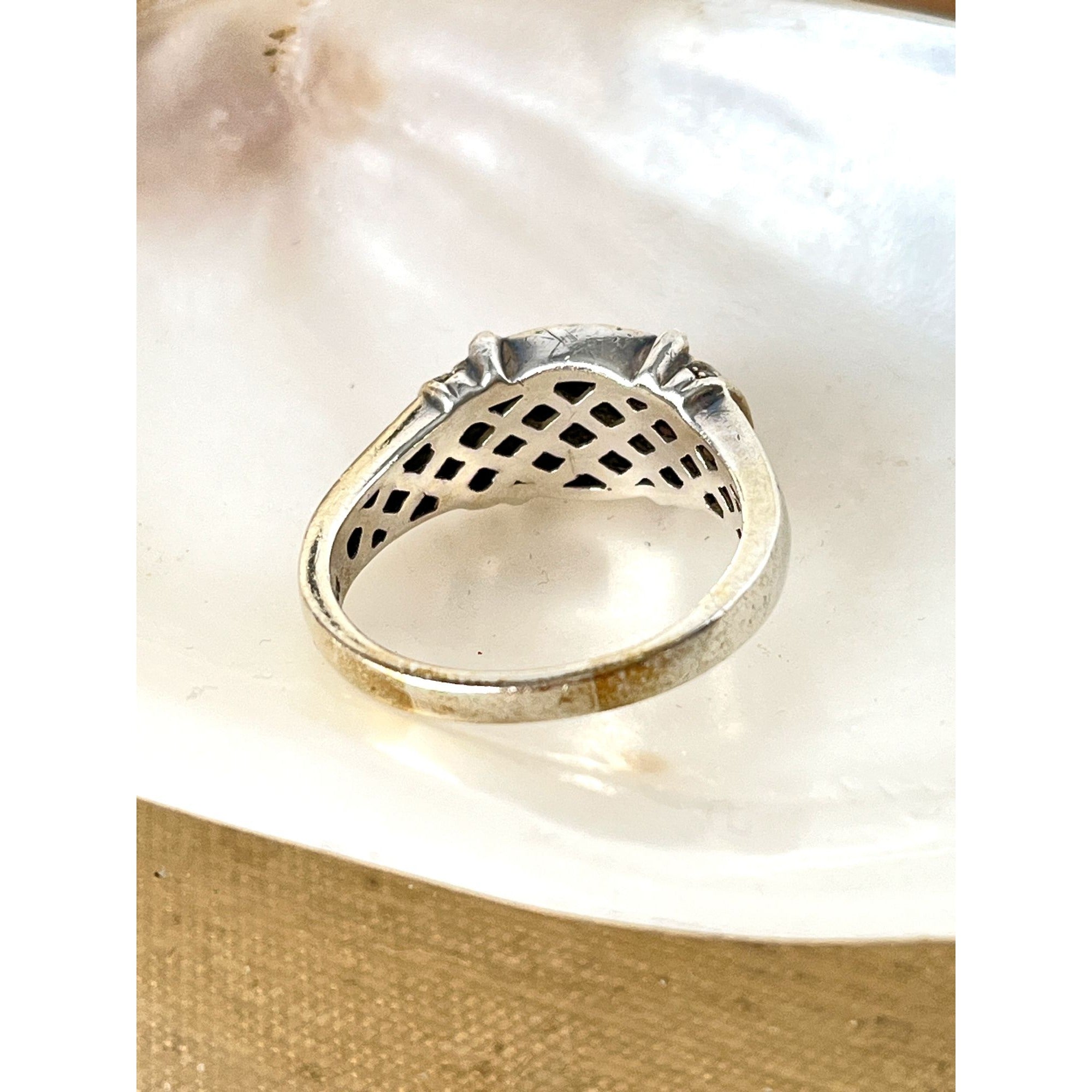 Vintage Size 10 Large 925 Silver Estate Ring