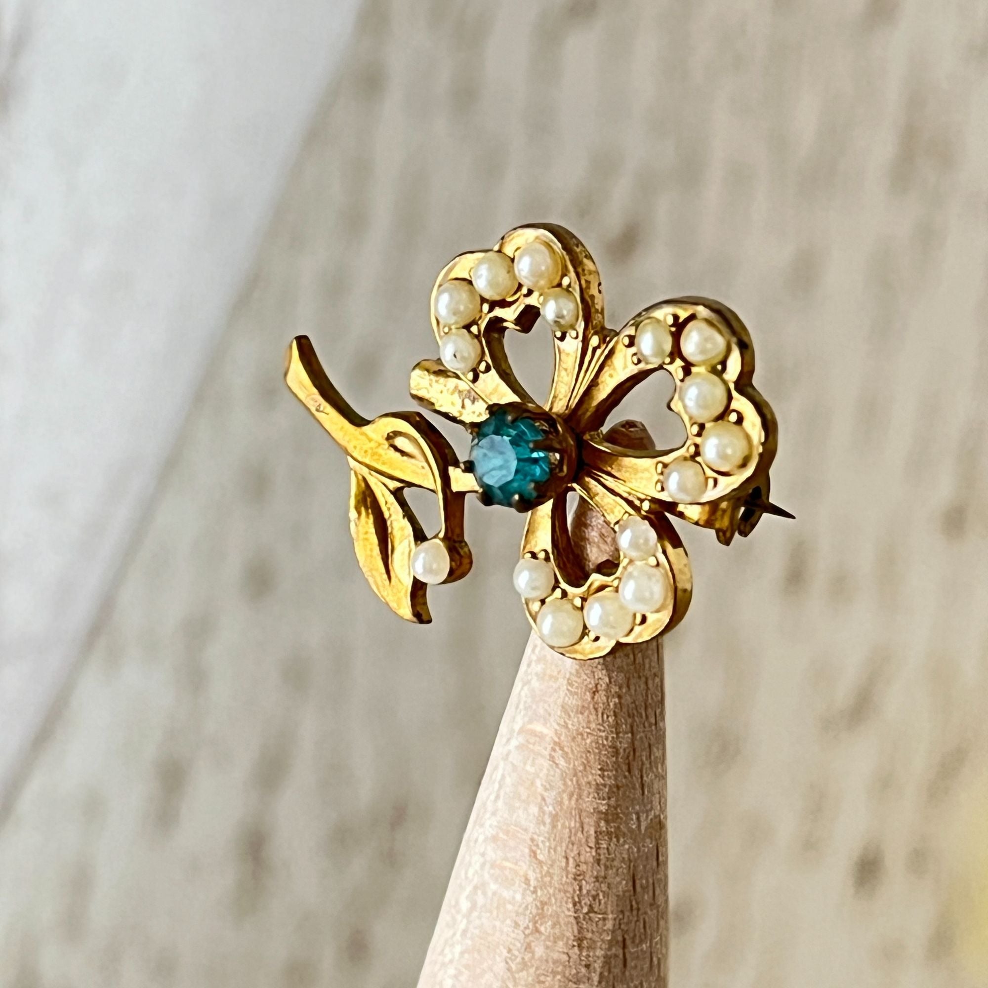 Cute Vintage Clover Brooch Pin Circa 1910-1920s